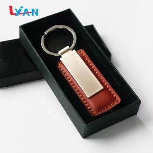 Creative handcrafted leather keychain personalized